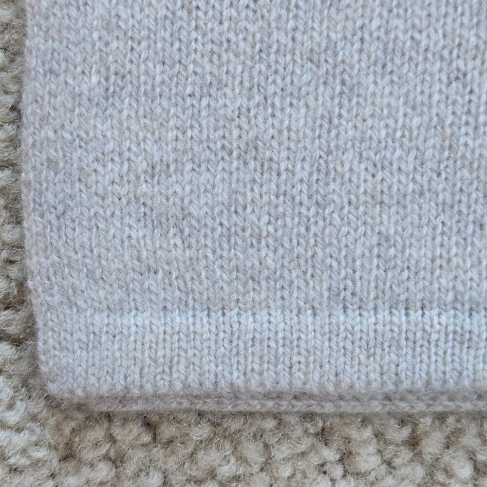 NWOT Everlane Knit Cashmere Scarf Grey - Picture 6 of 10